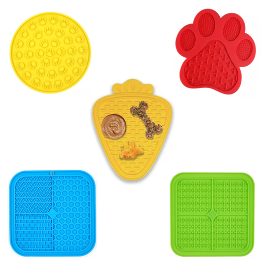 Paw Shape Pet Lick Mat Slow Feeding Mat Silicone Licking Pad for Cats and Dogs Paw Shape